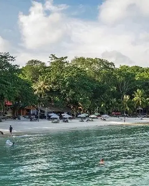Ao Cho Beach, Koh Samet