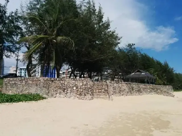 Taxi from Rayong to Ban Phe pier